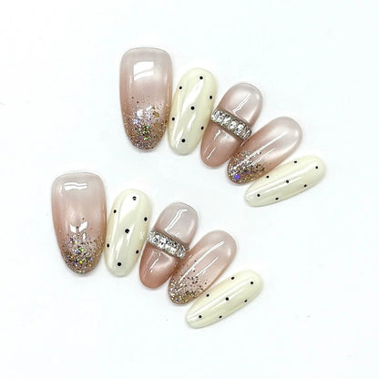 3D Diamond Band & Chrome Nails by EvadiaGrace