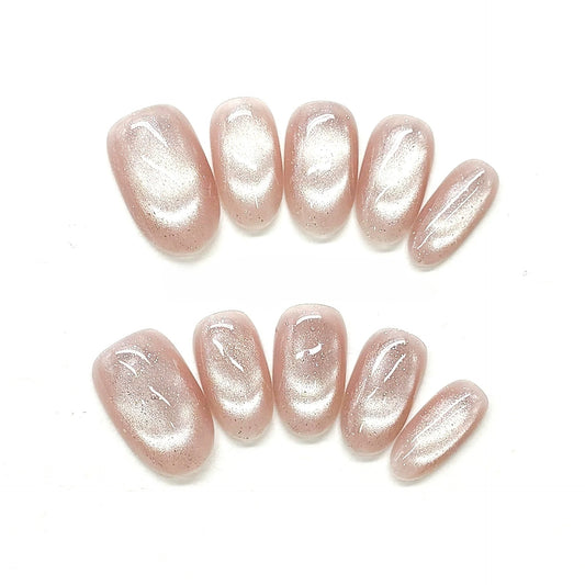 High-Shine Glazed Cat-Eye Nails by EvadiaGrace