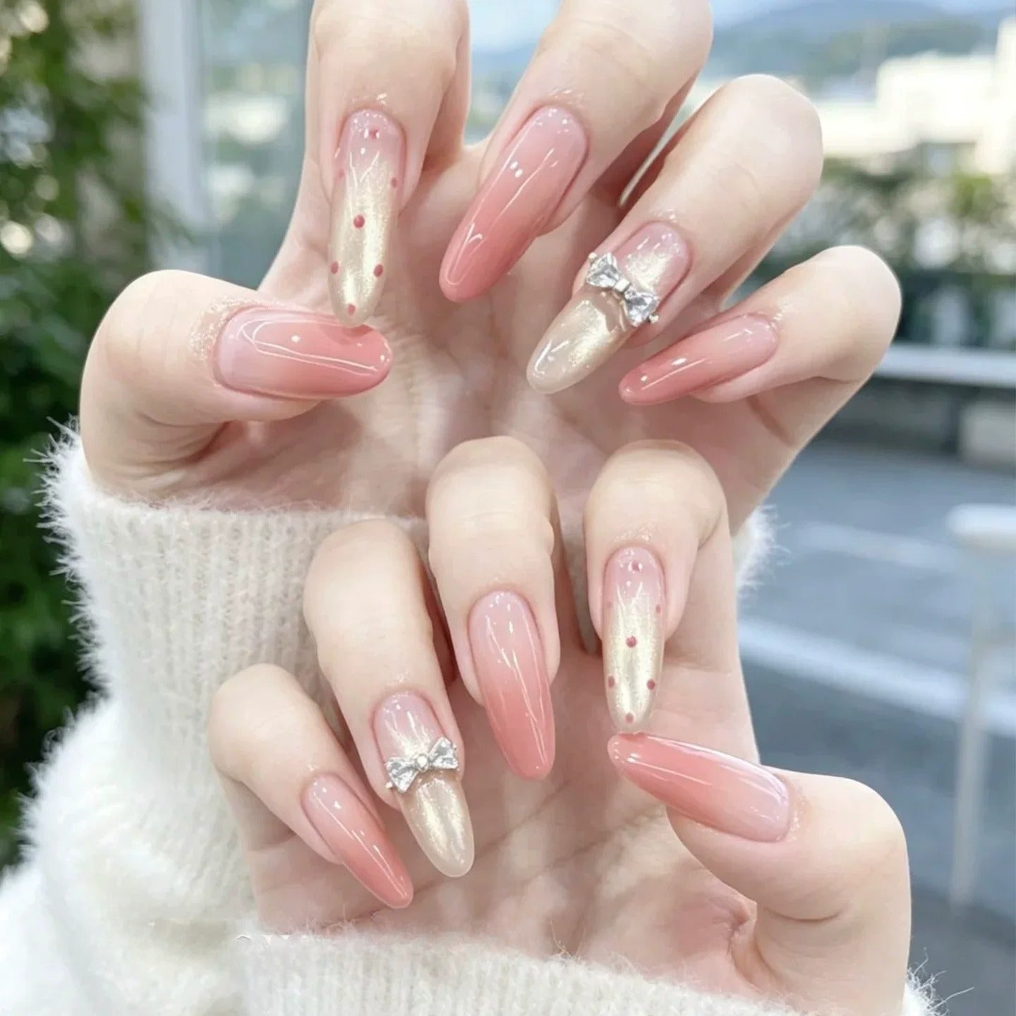 Jelly Ombre & Diamond Bow Nails by EvadiaGrace