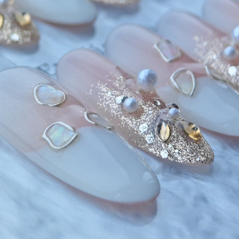 White & Gold Glitter Press-On Nails with Faux Pearls & Iridescent Shell Accents