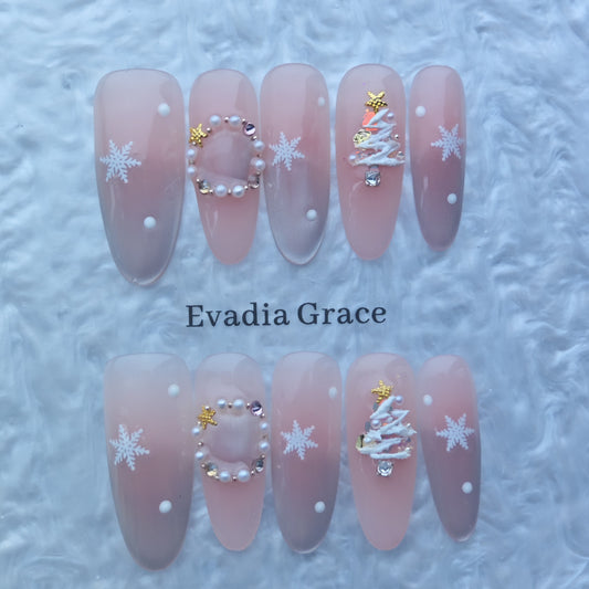 Christmas Snowflake & Tree Press-On Nails with Festive Accents