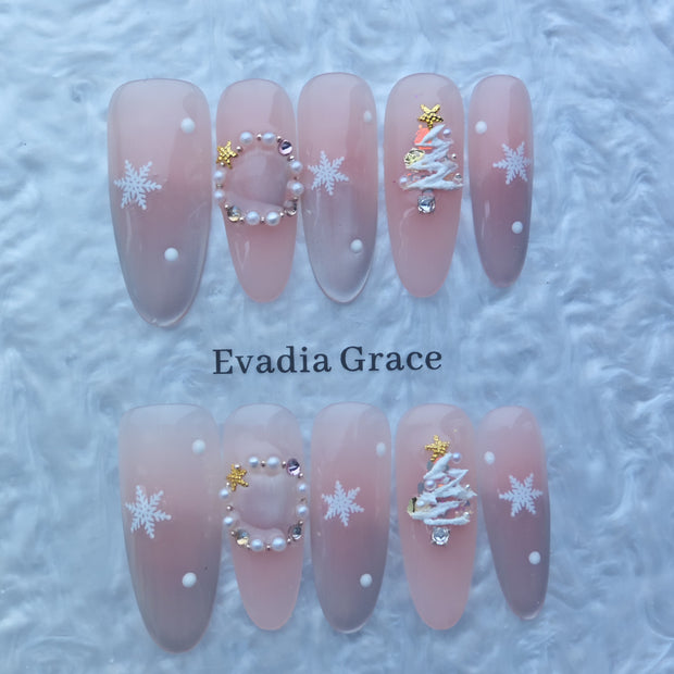 Christmas Snowflake & Tree Press-On Nails with Festive Accents