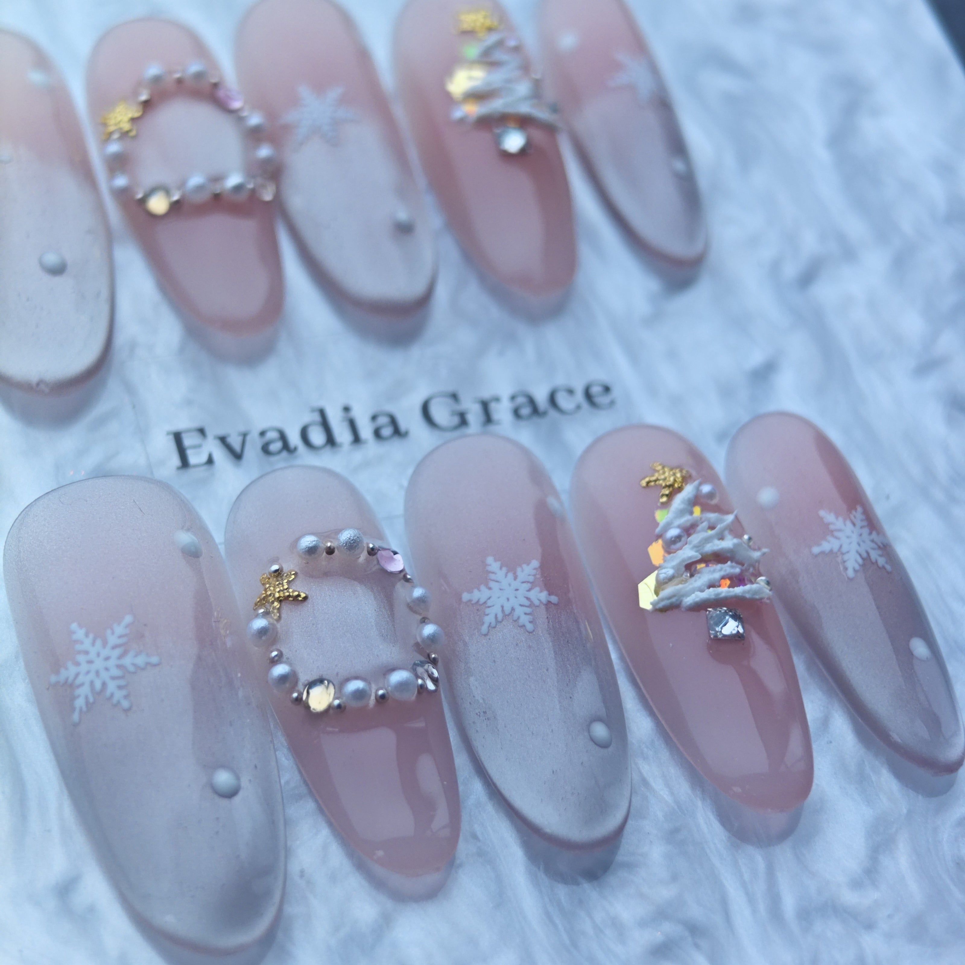 Christmas Snowflake & Tree Press-On Nails with Festive Accents