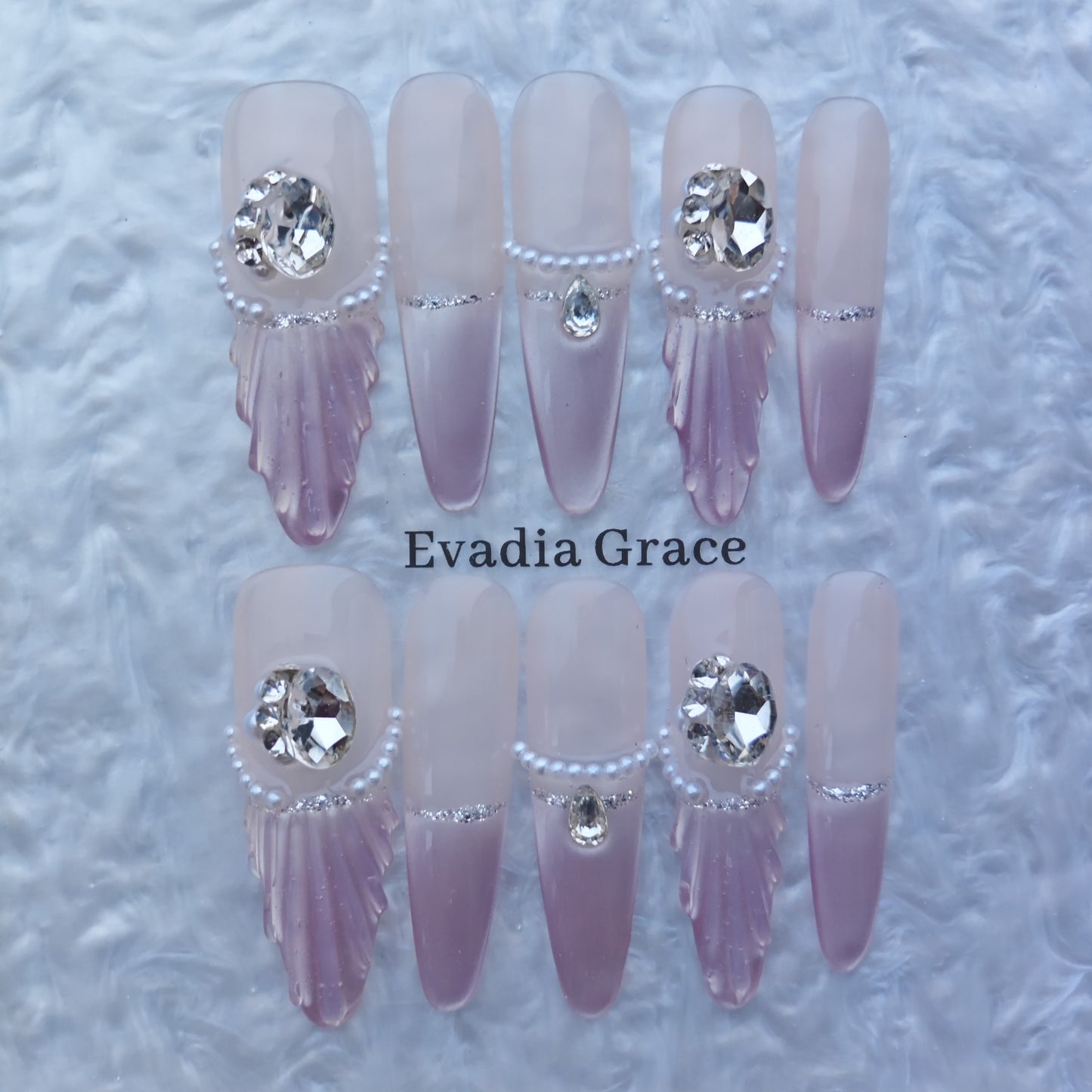 Elegant Pearl Accent Ombre Press-On Nails