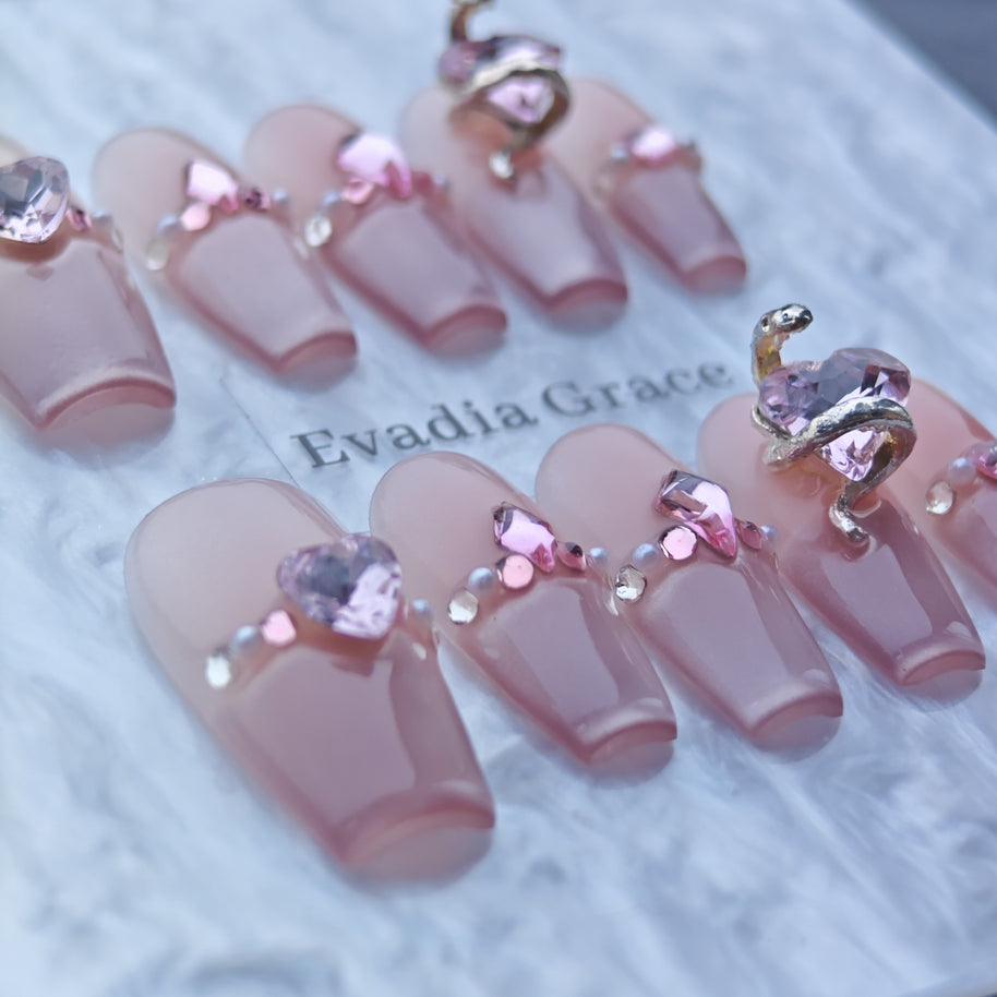 Romantic Pink Crystal Heart Press-On Nails
