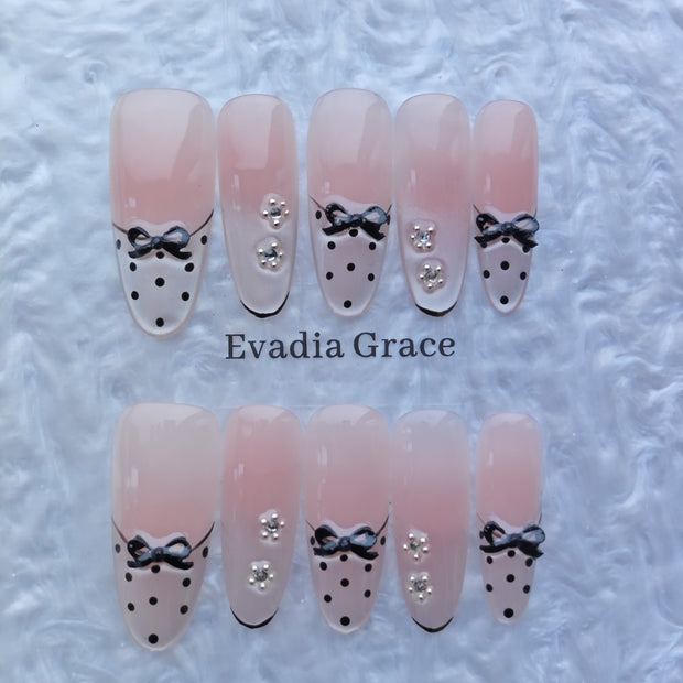 Elegant Bow & Polka Dot Press-On Nails