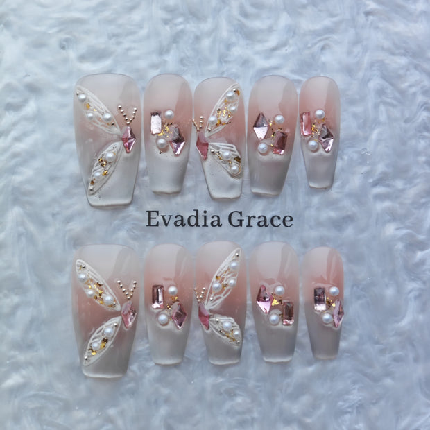 Elegant Butterfly Pearl Press-On Nails