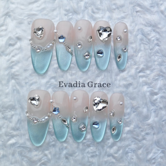 Blue Diamond Heart French Press-On Nails