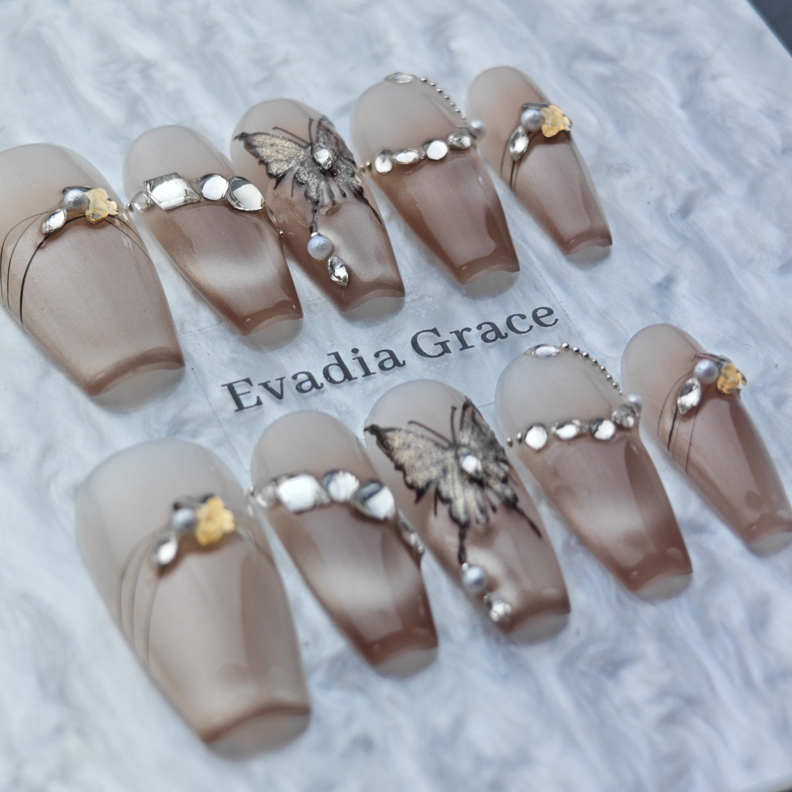 Butterfly Glow Nude Glitter Press-On Nails – Elegant Nude Butterfly Nail Art with Rhinestones