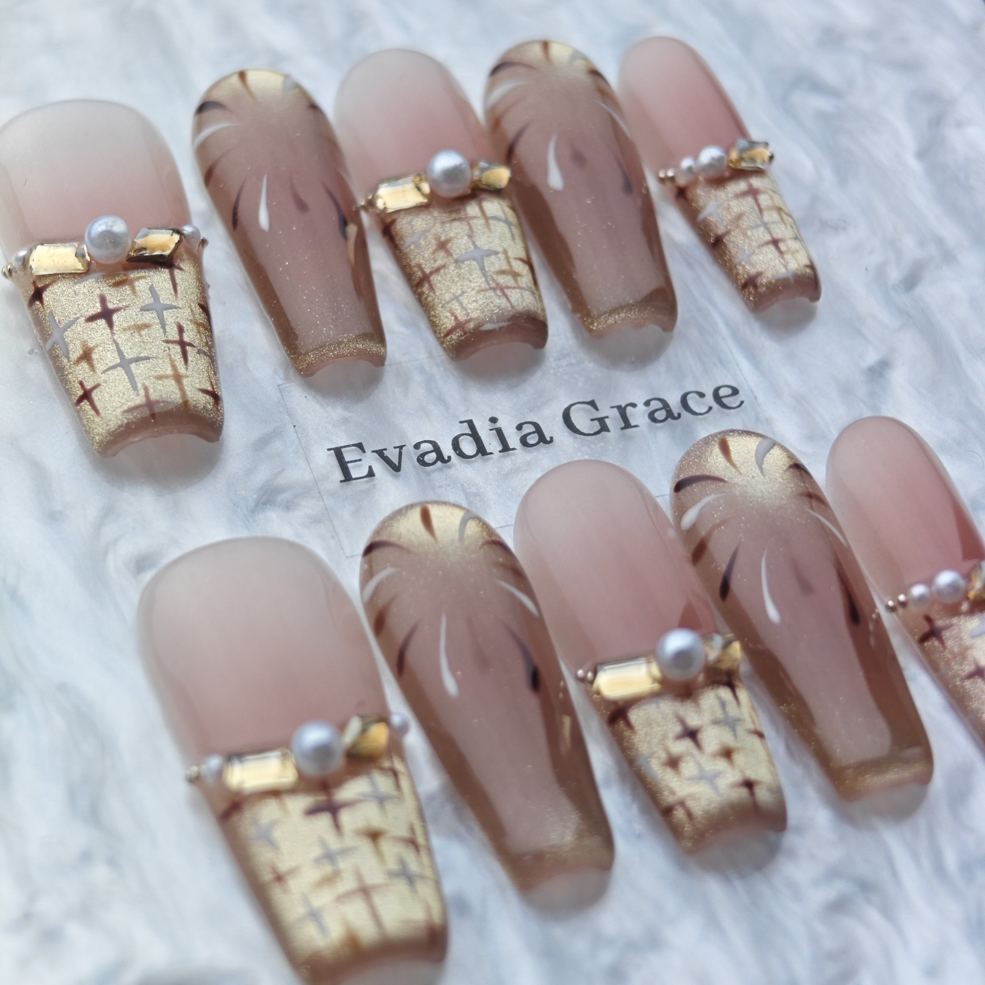 Luxury Nude Gold Glitter Butterfly Press-On Nails – Elegant 3D Crystal Rhinestone False Nails