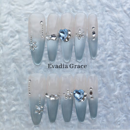 Blue Heart Crystal Ombre Press-On Nails – Elegant Gray Gradient with 3D Rhinestone Accents | Long Stiletto Fake Nails | Reusable Luxury Nail Art Tips