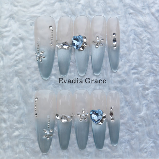 Blue Heart Crystal Ombre Press-On Nails – Elegant Gray Gradient with 3D Rhinestone Accents | Long Stiletto Fake Nails | Reusable Luxury Nail Art Tips