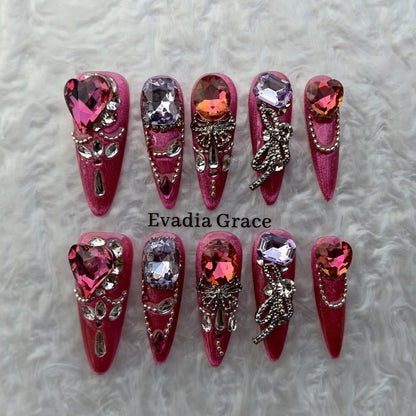 Fuchsia Heart Crystal Press-On Nails by Evadia Grace – Pink Purple Rhinestone Handmade Reusable Nails